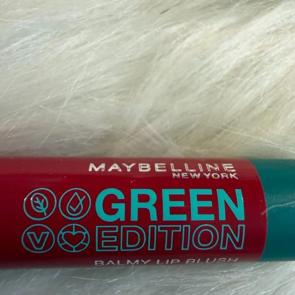 🩷5/$10 Maybelline Green Edition Lip Gloss - Bold Red
